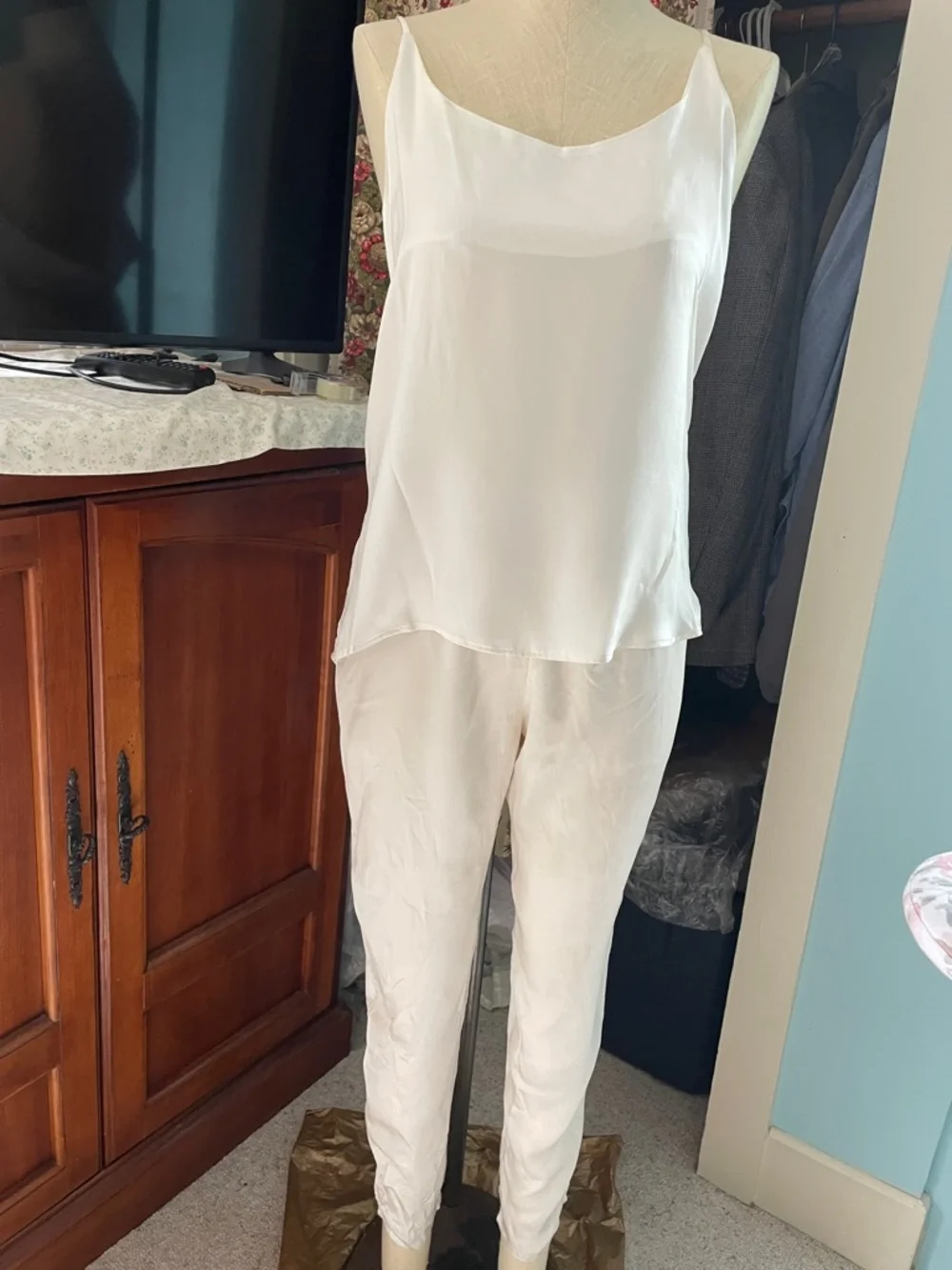 NWOT 100% White Silk Cami Camisole Racerback Tank Top XS Bridal - Picture 4 of 5